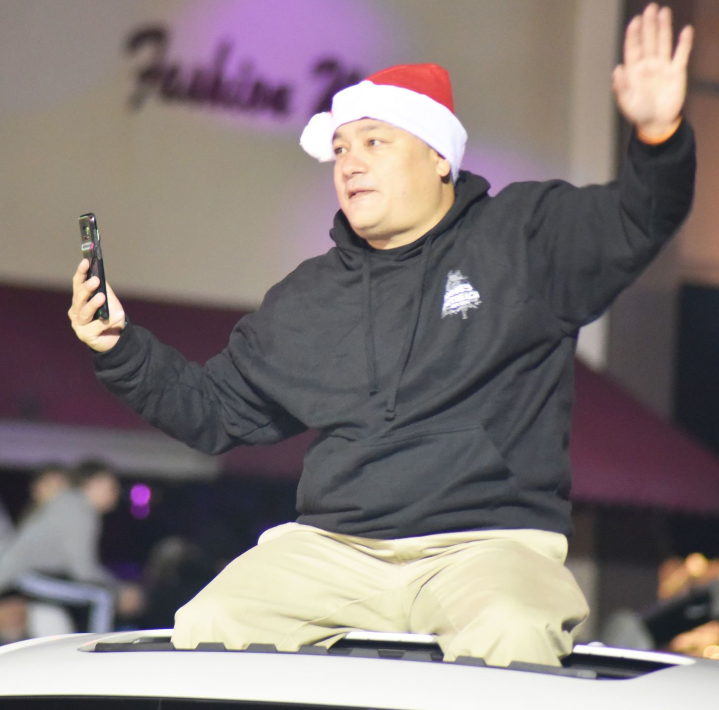 20191205_ent_parade_p3